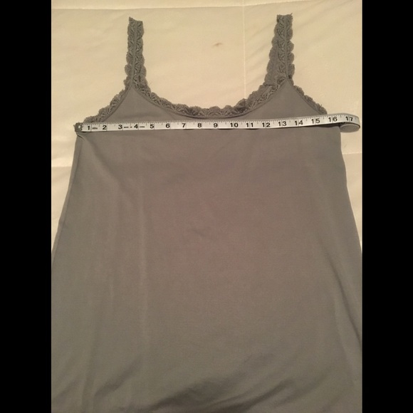 🌻5/$35🌻 New York and Company | Gray Lace Strap Camisole - Picture 2 of 8